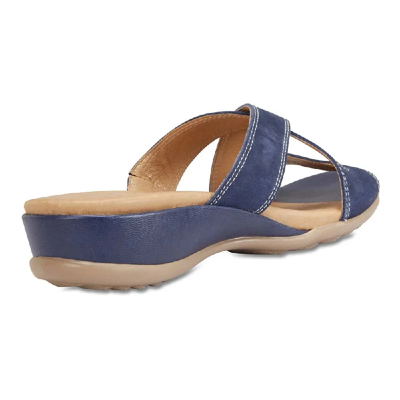 Caddy Sandal in Navy Nubuck