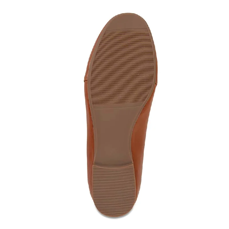 Castle Flat in Cognac Leather