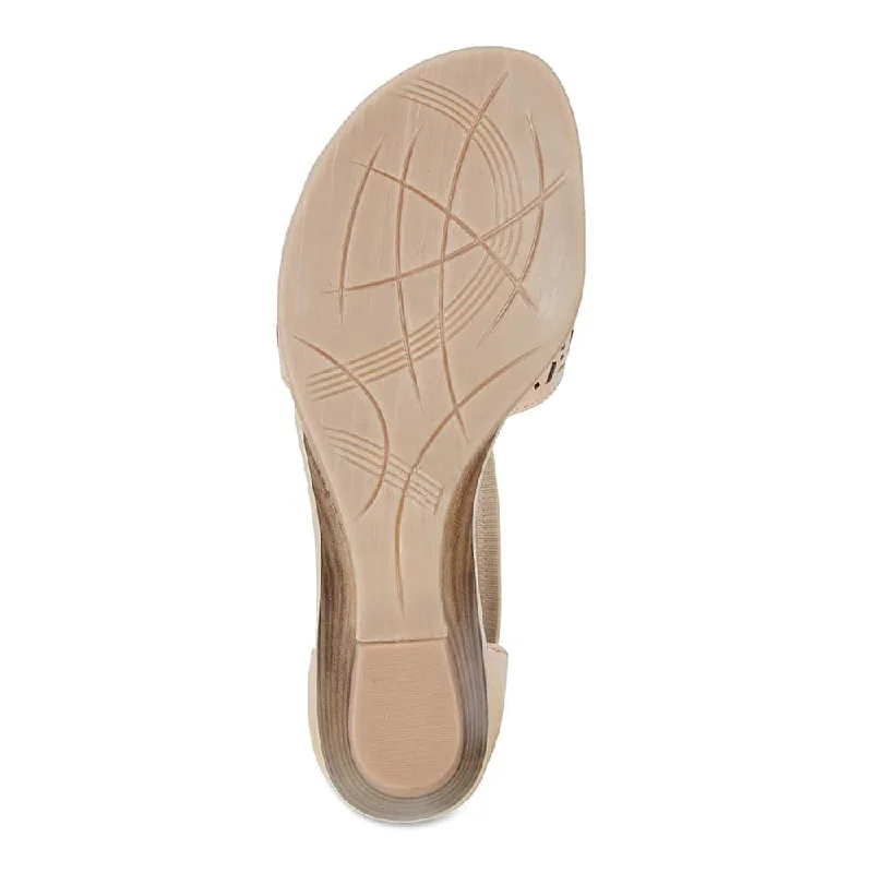 Chime Sandal in Neutral Leather