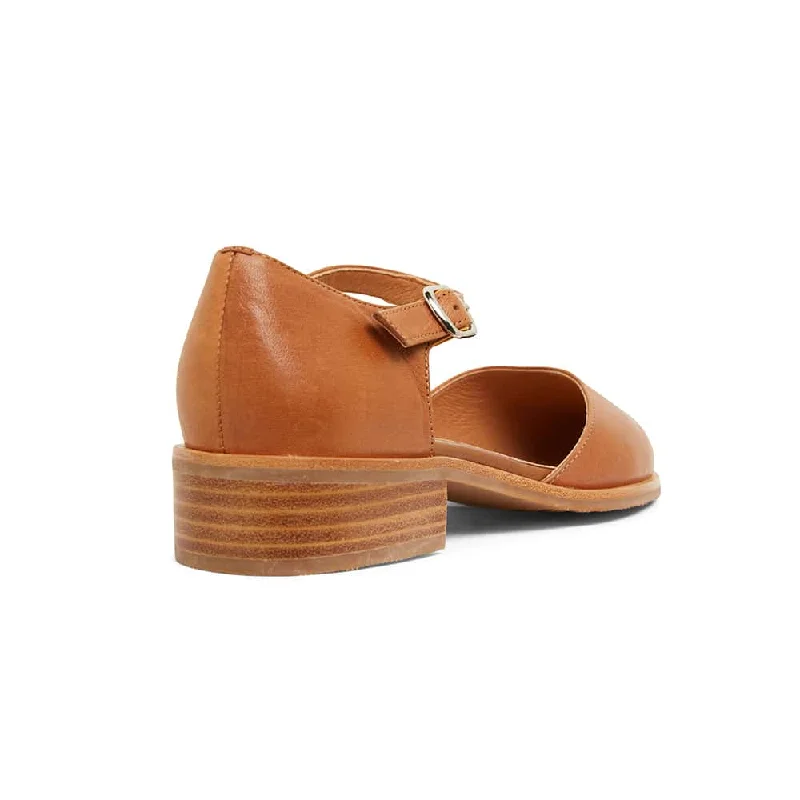 Jesinta Heel in Cognac Leather