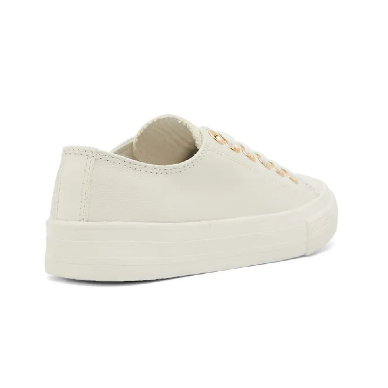 Sheldon Sneaker in White Leather