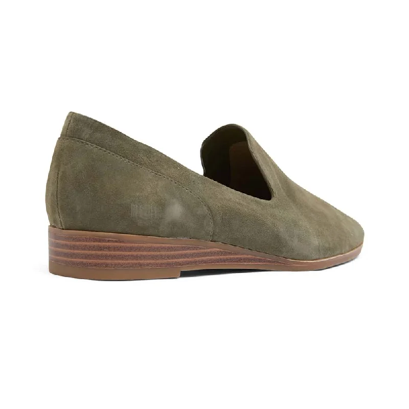 Talbot Loafer in Khaki Suede