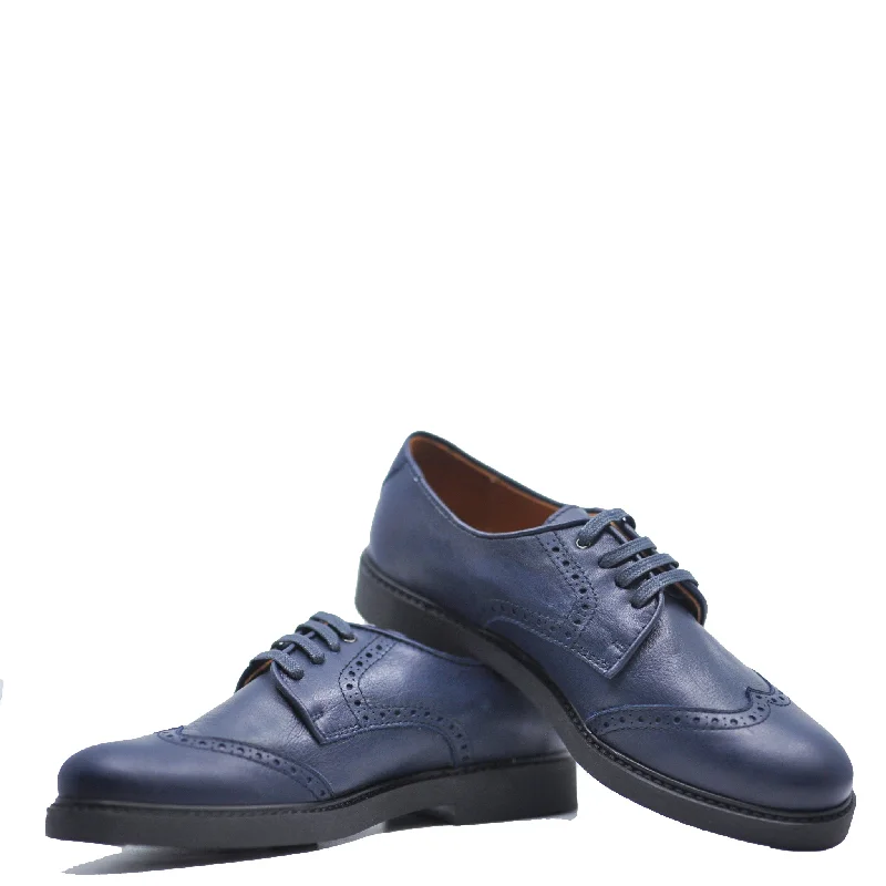 Beberlis Navy Wingtip Dress Shoe