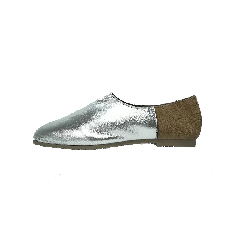 LMDI Collection Silver and Camel Slip-On Shoe