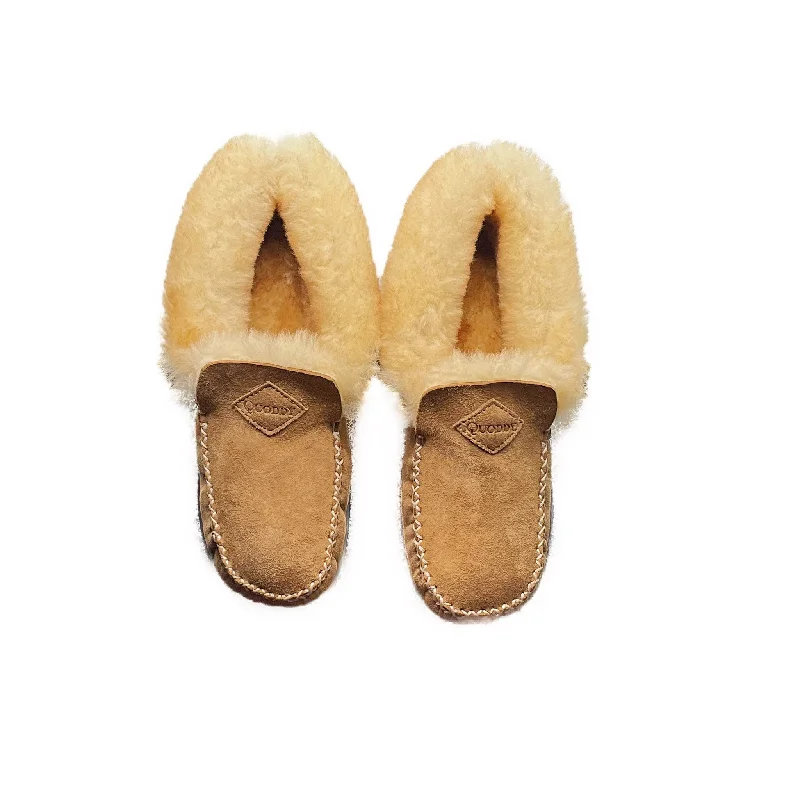 In Stock Women’s Cuddle ESQ Slipper: Chestnut