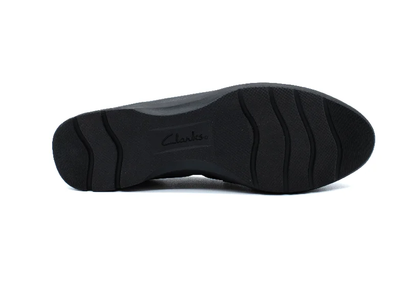 CLARKS Jenette Ease