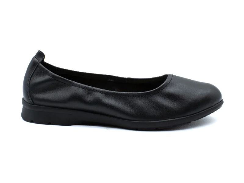 CLARKS Jenette Ease