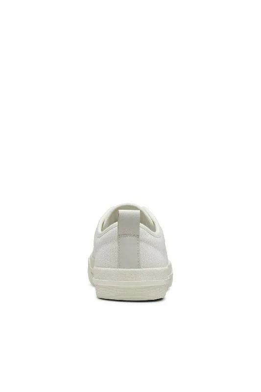 Clarks Roxby Lace in White Canvas