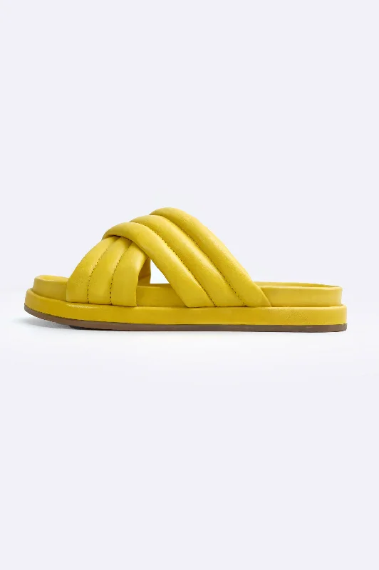 LEATHER COMFORT SLIDES