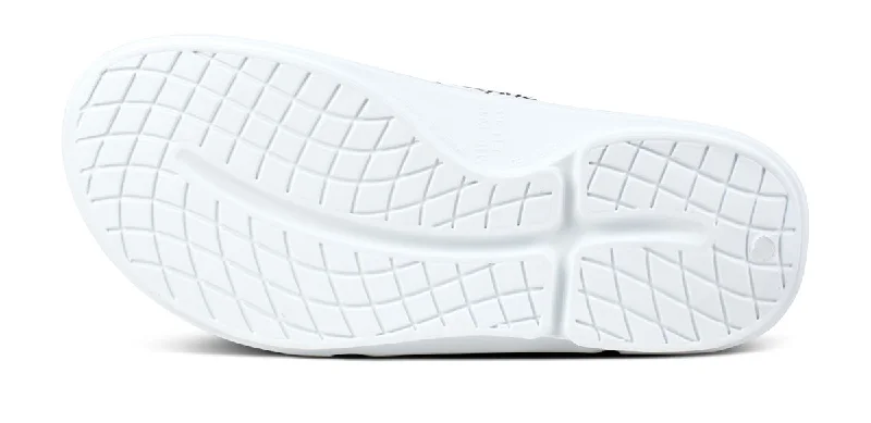 Men's OOahh Sport Flex Sandal - White Labyrinth