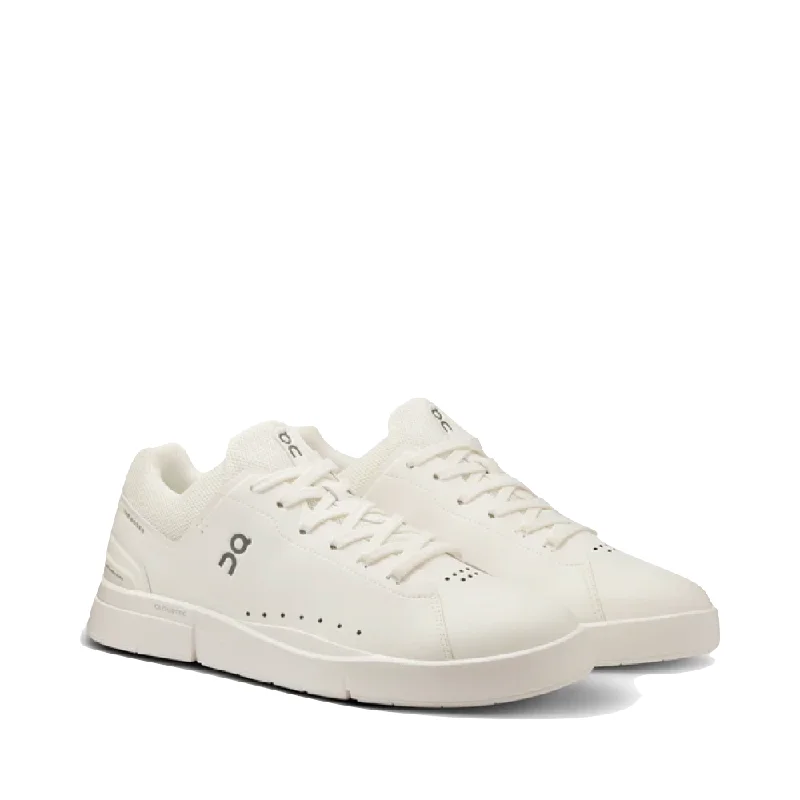 On Men's THE ROGER Advantage Sneaker in White/Undyed