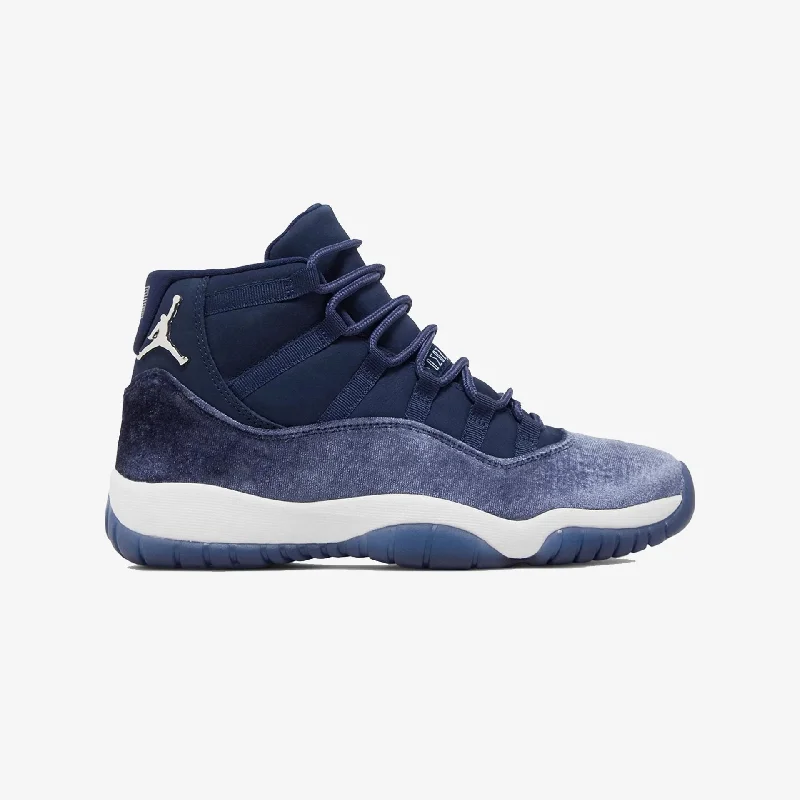 Jordan | WMN'S AIR JORDAN 11 RETRO  { MIDNIGHT NAVY/METALLIC SILVER