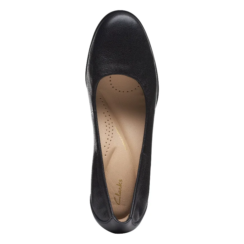 Women's Clarks, Loken Step Pump