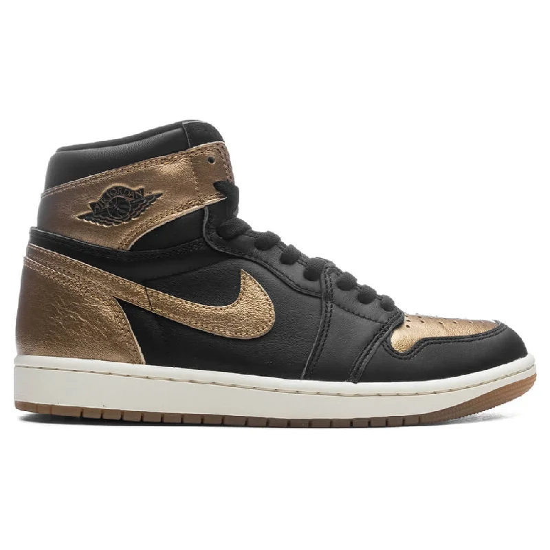 Air Jordan 1 Retro High OG 'Black and Gold' - Black/Metallic/Sail