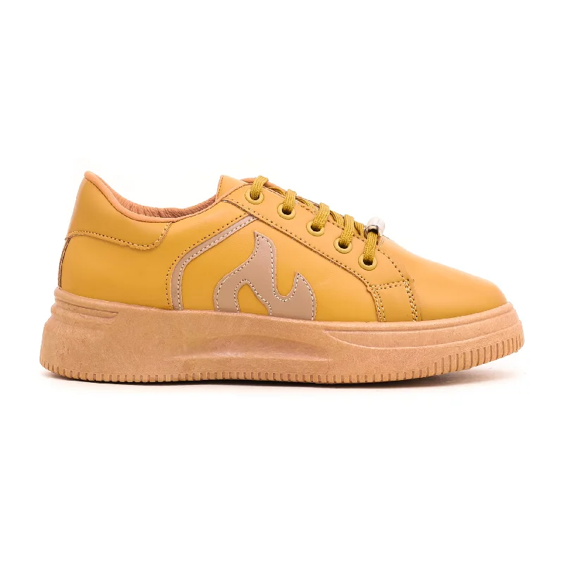 Mustard Casual Sneaker AT7208