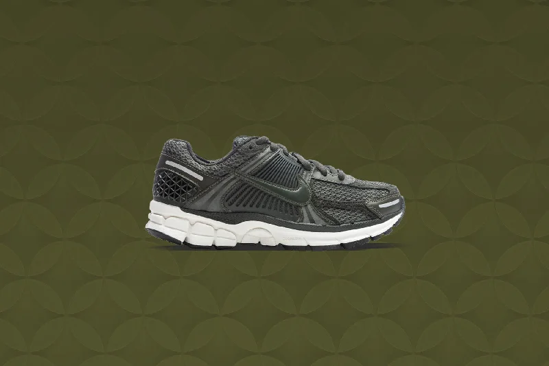 Women's Zoom Vomero 5 - Cargo Khaki/Sequoia/Metallic Silver