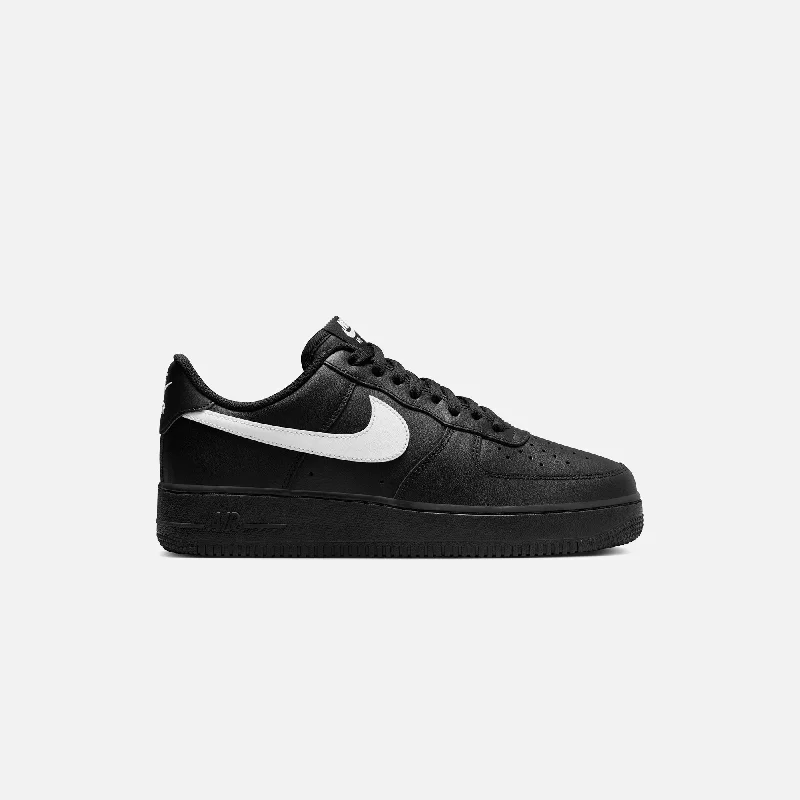 Nike Air Force 1 '07 - Black / White / Black