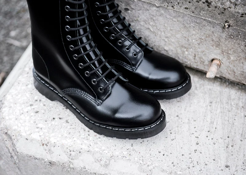 Black Hi-Shine 11 Eye Derby Boot