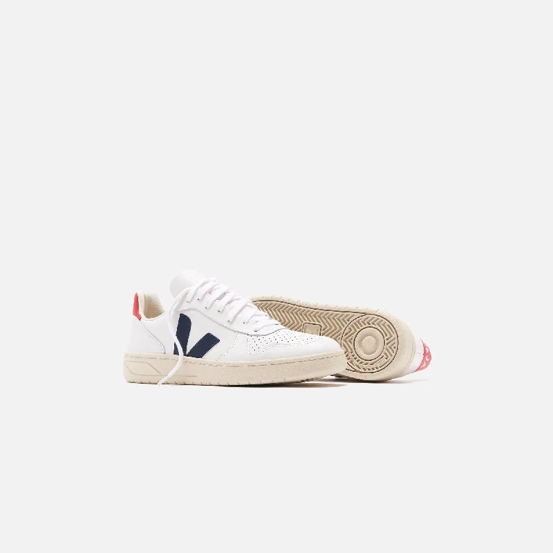 Veja V-10 - Extra White / Nautico