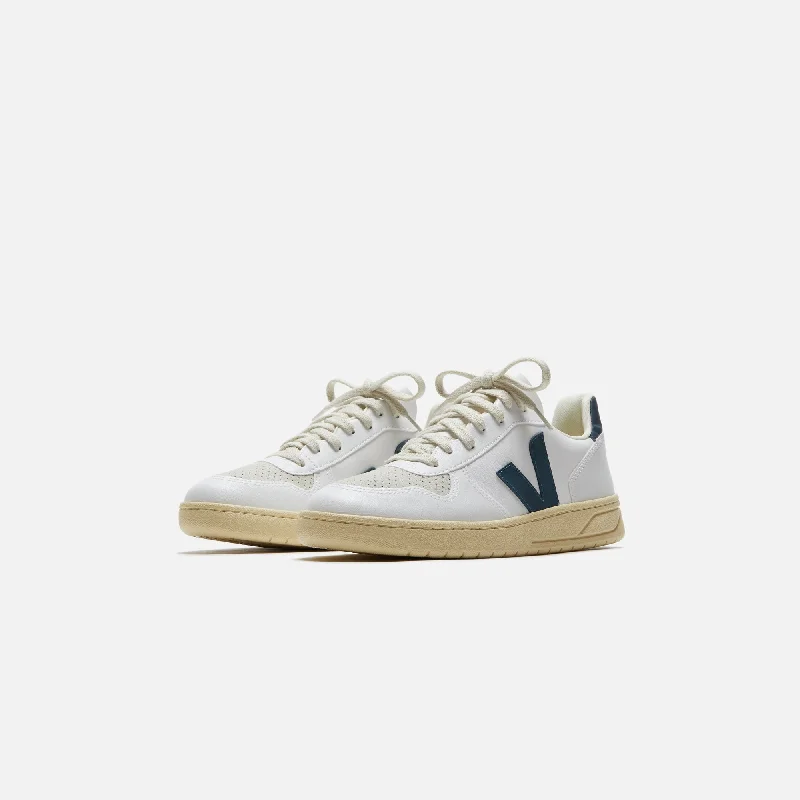 Veja V-10 C.W.L. - White California